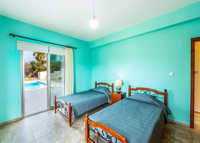 Villa Wisteria Lachi